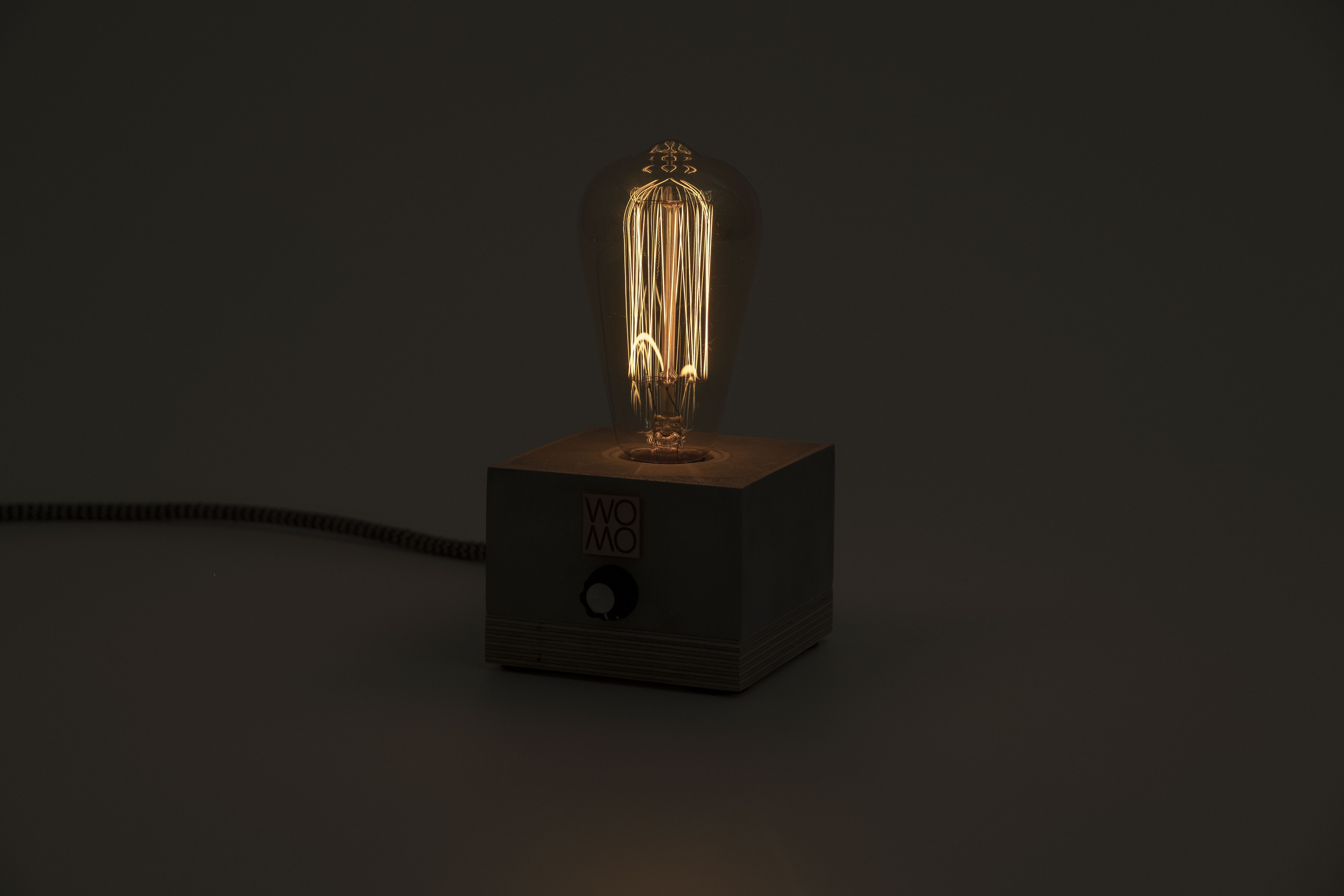 Concrete Table Lamp with Dimmer - Cylinder